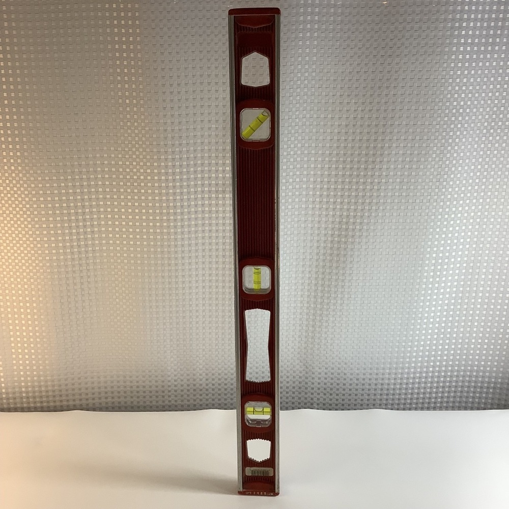Empire Red Magnetic 24" Magnetic Aluminum Level 39858 - Picture 2 of 11